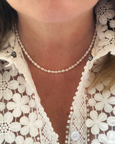 Dainty Pearl Beaded Necklace