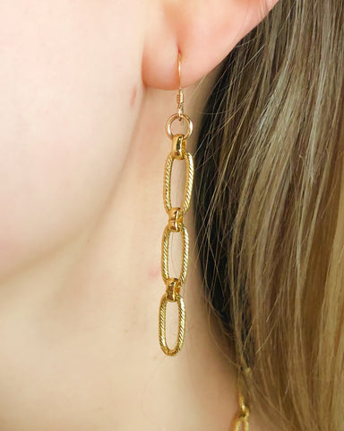 Elegant Gold Paperclip Earrings "Kristine"